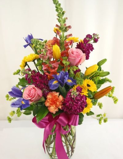 Garden Showcase Bouquet - $114.95
